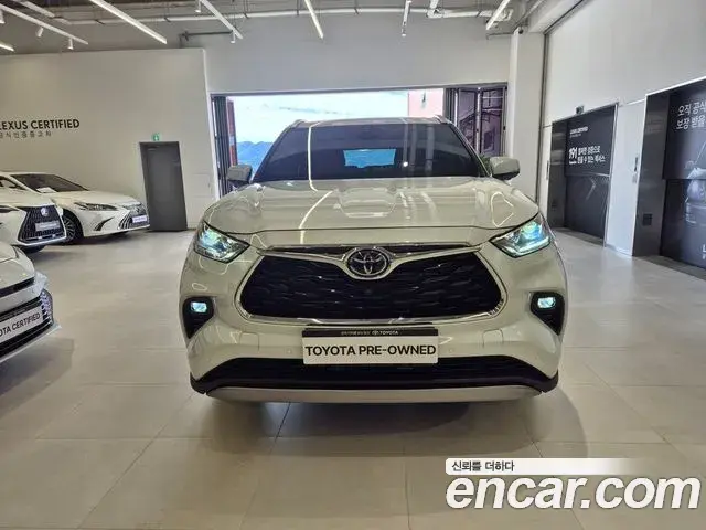 Toyota Highlander 2025 — Şəkil 12/20