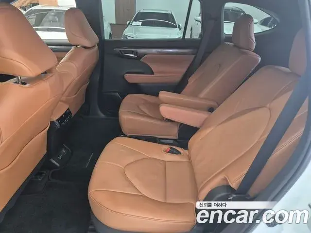 Toyota Highlander 2025 — Şəkil 20/20