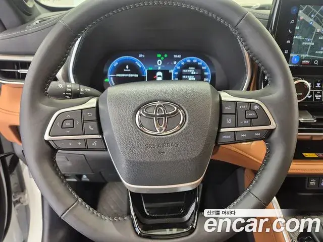 Toyota Highlander 2025 — Şəkil 16/20