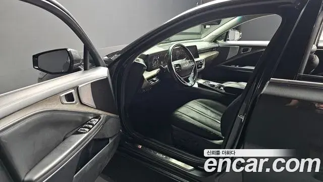 Kia K8 2022 — ფოტო 29/32