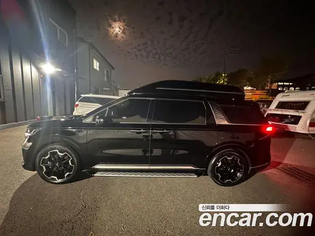 Kia Carnival 2022 — Фото 2/20