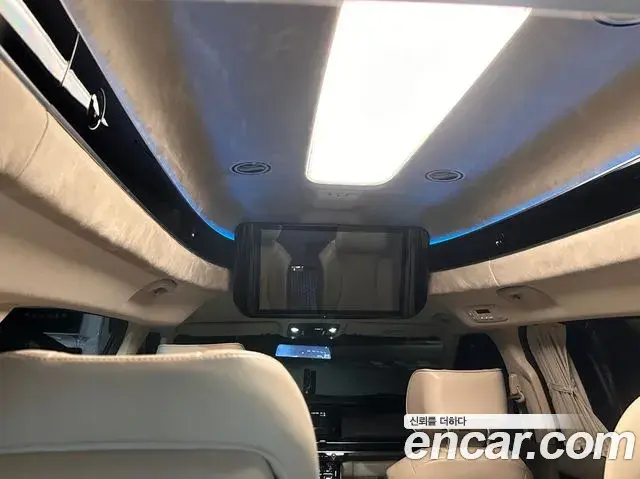 Kia Carnival 2022 — Фото 19/20