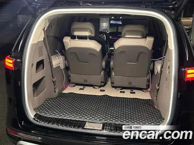 Kia Carnival 2022 — Фото 20/20