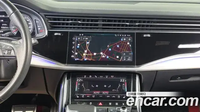 Audi Q7 2021 — Фото 14/20