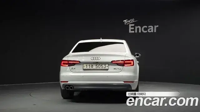Audi A4 2018 — Фото 4/20