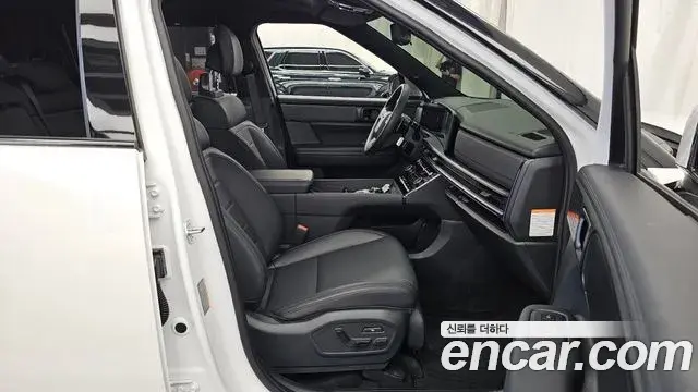 Hyundai Santa Fe 2024 — Фото 11/20
