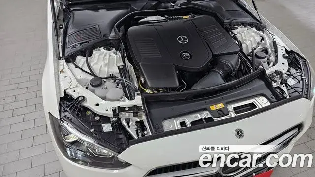 Mercedes-Benz C-Class 2026 — Фото 6/20
