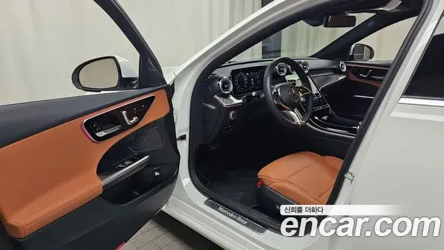 Mercedes-Benz C-Class 2026 — Фото 10/20