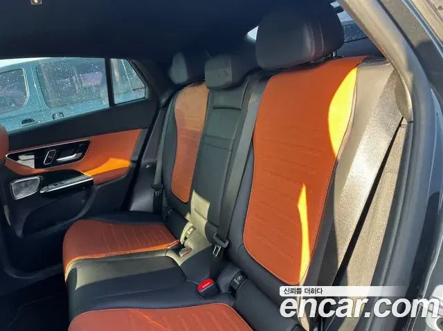 Mercedes-Benz GLC-Class 2024 — ფოტო 19/20