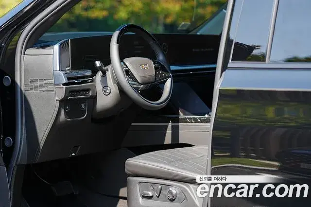 Cadillac Escalade 2025 — Photo 14/20