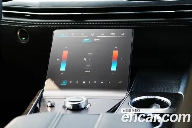 Cadillac Escalade 2025 — Photo 4/20