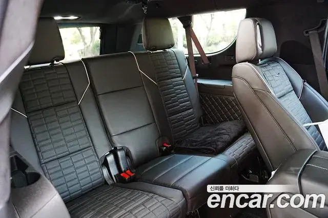Cadillac Escalade 2025 — Photo 10/20