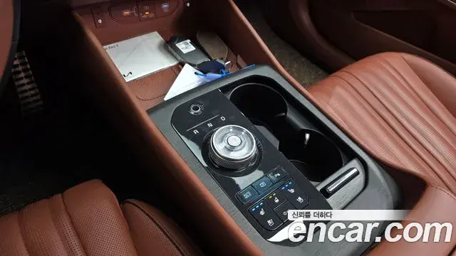 Kia K8 2025 — Photo 26/32