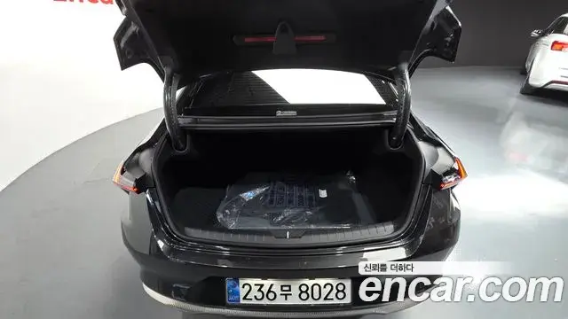 Kia K8 2025 — Photo 14/32