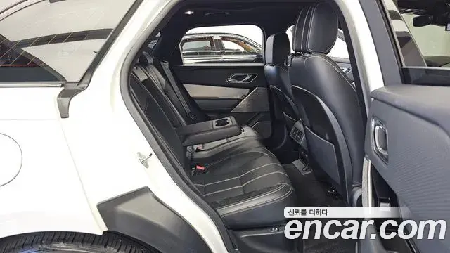 Land Rover Range Rover Velar 2019 — Şəkil 4/33
