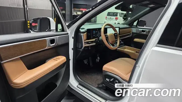 Hyundai Santa Fe 2023 — ფოტო 10/20