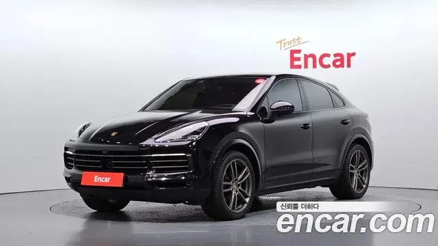 Porsche Cayenne 2023 — Фото 1/20