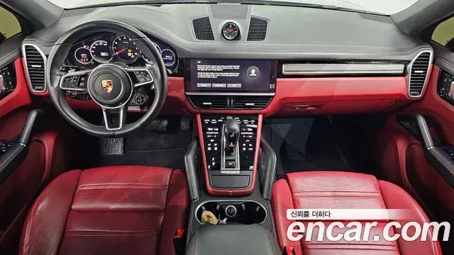 Porsche Cayenne 2023 — Фото 10/20