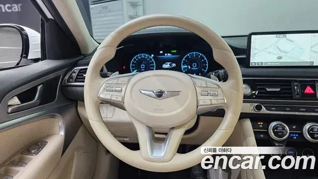 Genesis G70 2022 — ფოტო 23/30