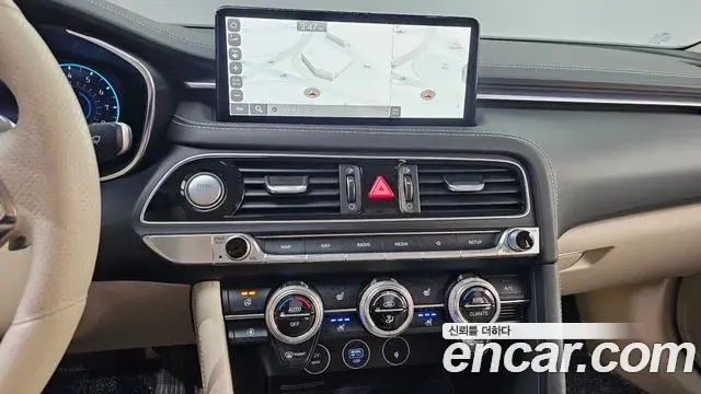 Genesis G70 2022 — ფოტო 21/30
