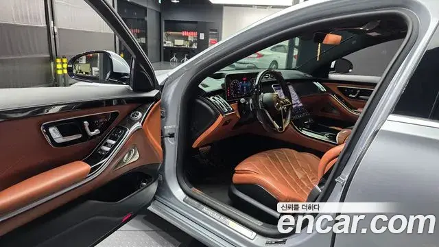 Mercedes-Benz S-Class 2021 — Фото 10/20