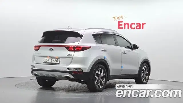 Kia Sportage The Bold 2019 — Фото 2/20