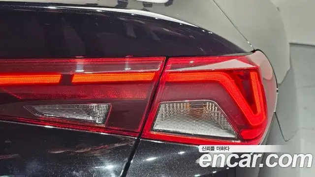Kia K5 2023 — Şəkil 26/35
