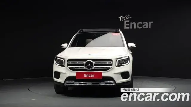 Mercedes-Benz GLB-Class 2022 — Фото 3/20