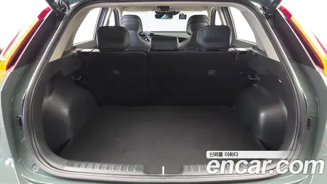 Kia Niro 2022 — Фото 20/20