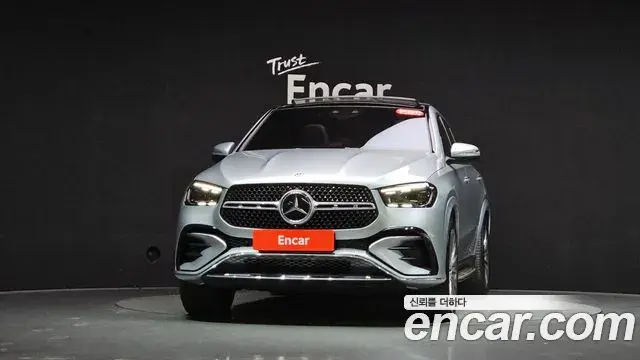 Mercedes-Benz GLE-Class 2023 — Фото 3/20