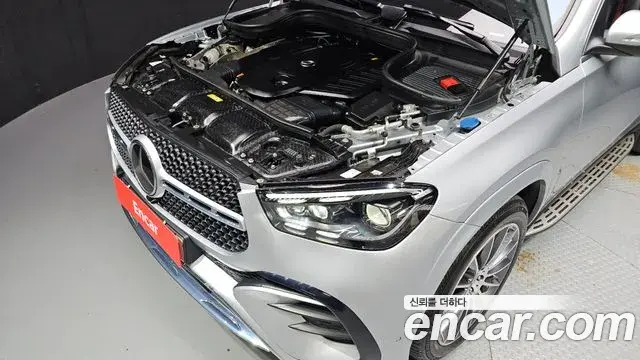 Mercedes-Benz GLE-Class 2023 — Фото 6/20