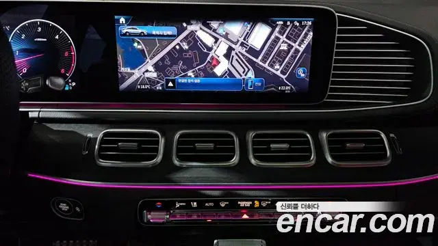 Mercedes-Benz GLE-Class 2023 — Фото 19/20