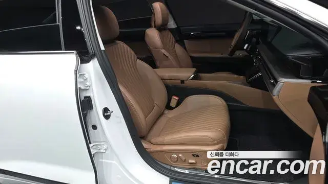 Hyundai Grandeur 2024 — ფოტო 11/20