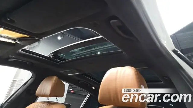 BMW 7 Series 2021 — Фото 16/20