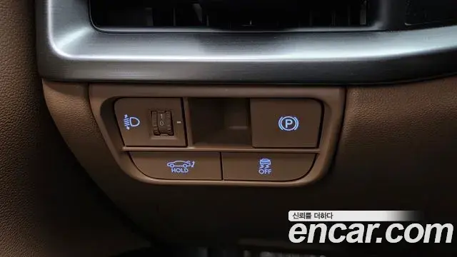 Hyundai Grandeur 2023 — Şəkil 18/20