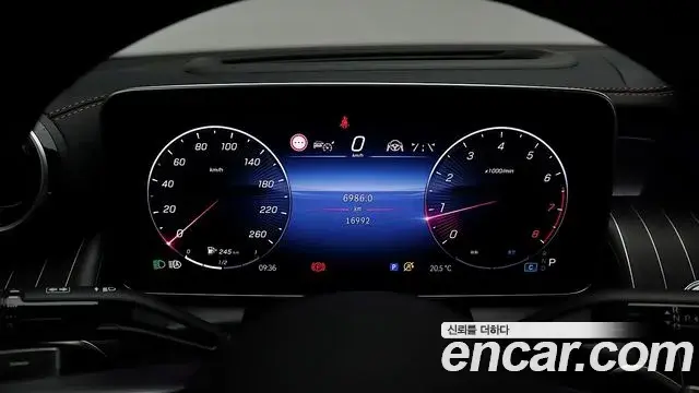 Mercedes-Benz GLC-Class 2024 — Photo 6/20