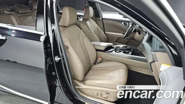 Kia K8 2022 — Photo 29/35