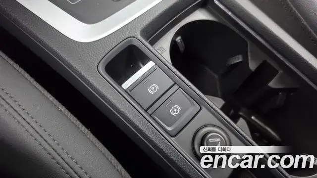 Audi Q3 2020 — Фото 19/20
