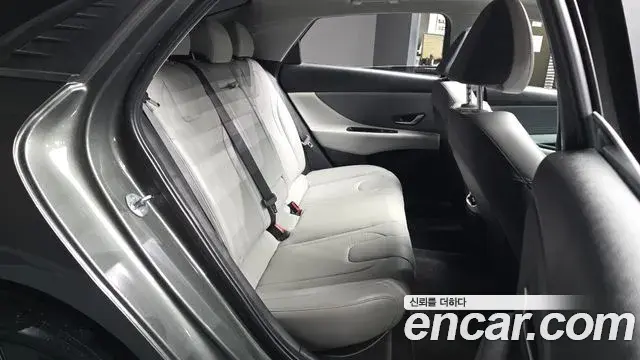 Hyundai Avante 2020 — Фото 12/20