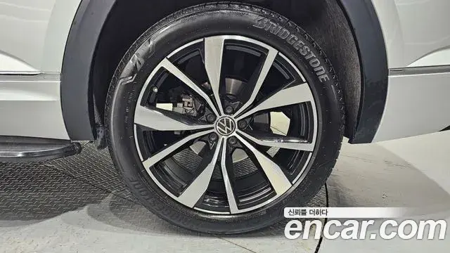 Volkswagen Atlas 2025 — ფოტო 28/31