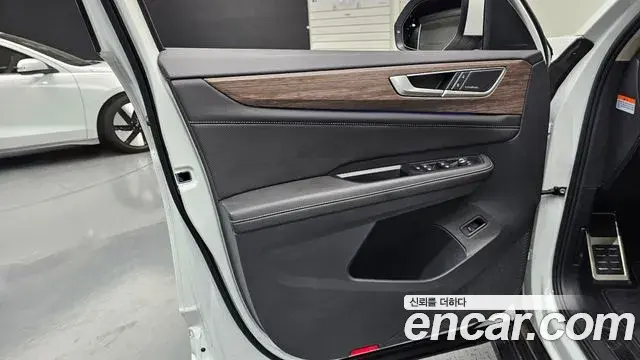 Volkswagen Atlas 2025 — ფოტო 15/31