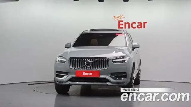 Volvo XC90 2023 — ფოტო 30/30