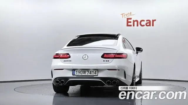 Mercedes-Benz E-Class 2021 — Фото 4/20