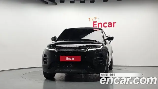Land Rover Range Rover Evoque 2026 — Şəkil 32/33