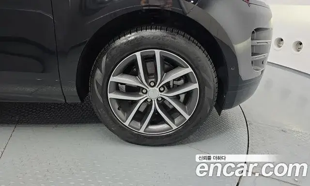 Land Rover Range Rover Evoque 2026 — Şəkil 2/33