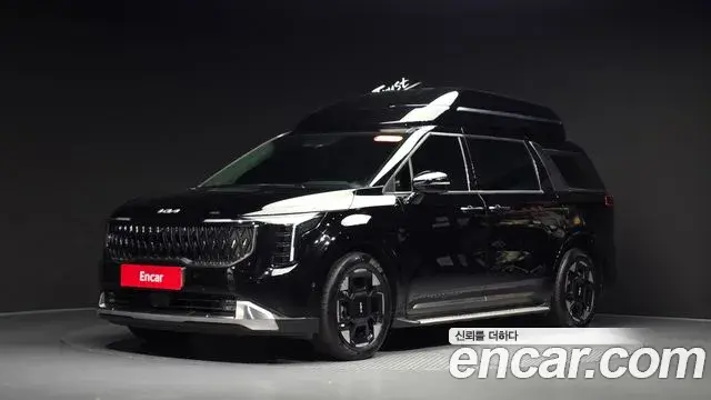 Kia Carnival 2023 — Photo 1/35