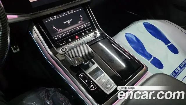 Audi Q7 2021 — Фото 17/20