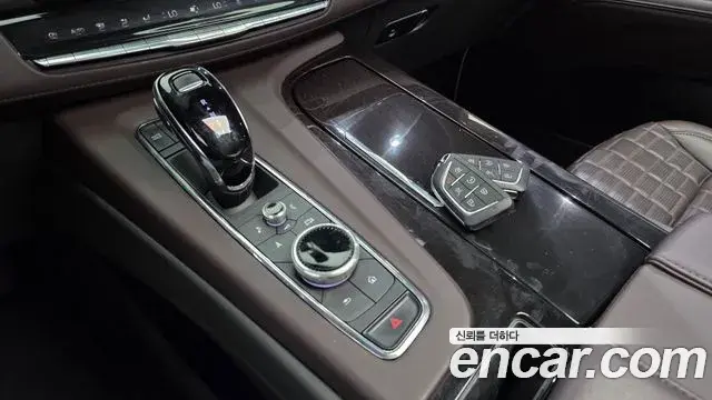 Cadillac Escalade 2024 — ფოტო 10/20