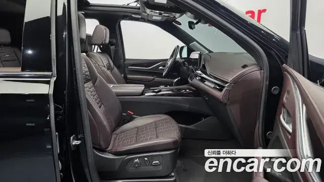 Cadillac Escalade 2024 — ფოტო 6/20