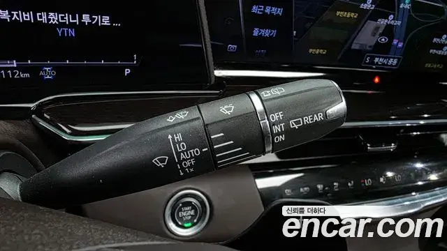 Cadillac Escalade 2024 — ფოტო 18/20